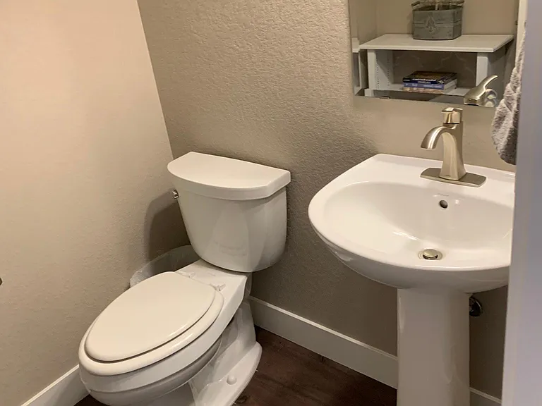 Lav/vanity on first floor