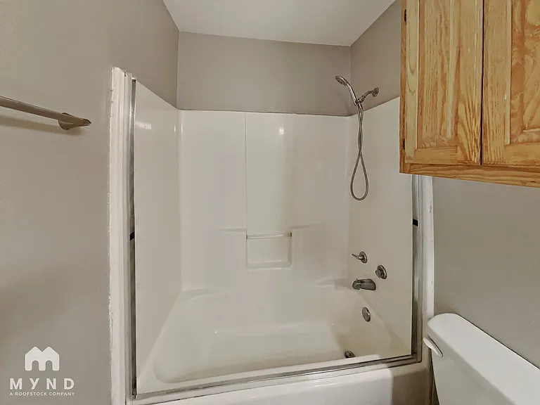 106 Conner St — Photo 10