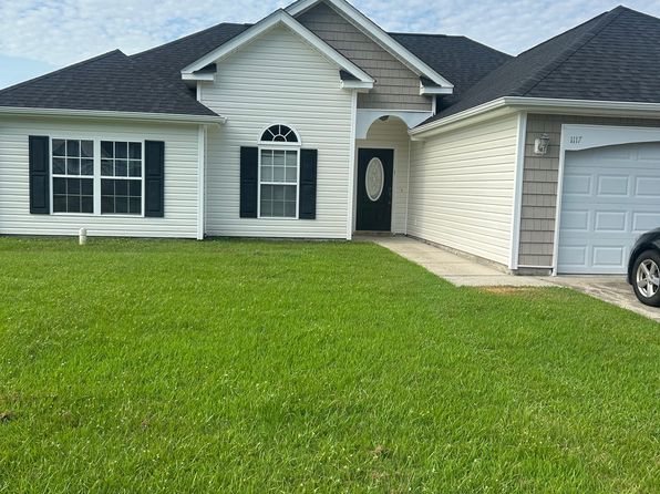 1117 Greenfir Loop
