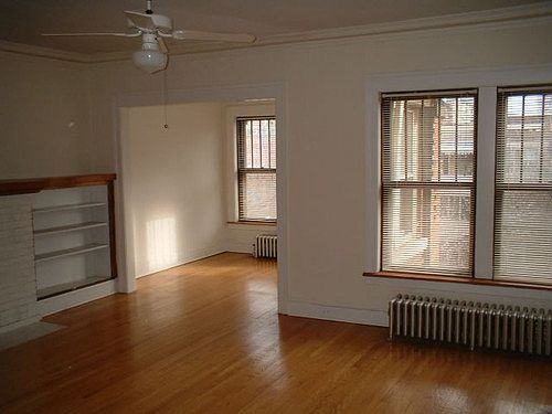 1st image of 5754 N Winthrop Ave #3