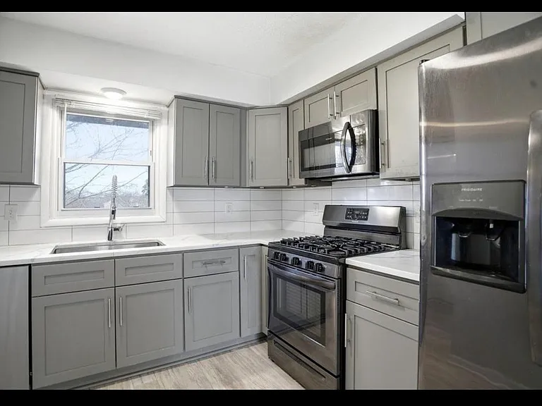 4628 Johnson St NE #2 — Photo 2