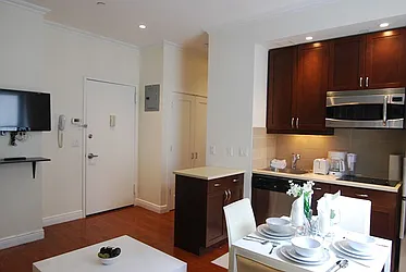 Rented by Eisenberg Exclusives