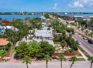 335 Arthur Dr, Sarasota, FL 34236