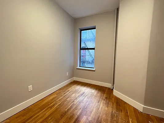 Rented by REAL New York | media 26