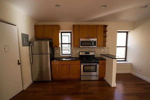 Rented by CNYC Apartments | media 18