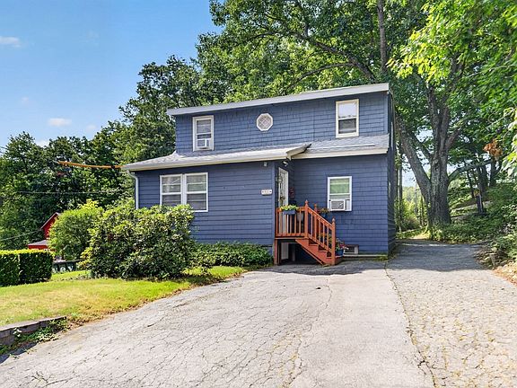 2nd image of 60 Harriett Ave
