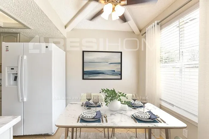 220 E Milas Dr — Photo 4