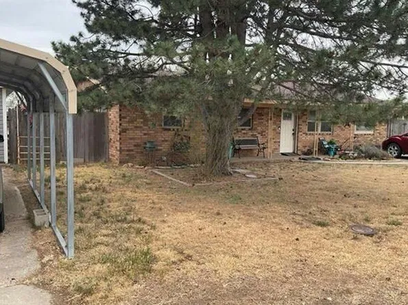 410 S Chestnut St, Stratford, TX 79084