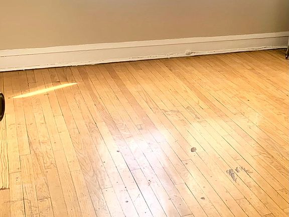 2nd image of 8002 S Marshfield Ave #2