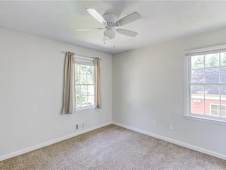 4647 Candlewyck Way — Photo 8