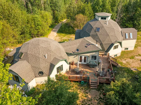 3382 Breezy Point Rd E, Tower, MN 55790