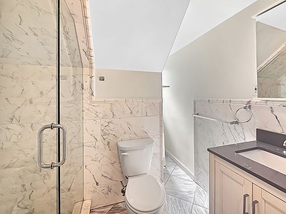 5th image of 453 W 263rd St APT 4