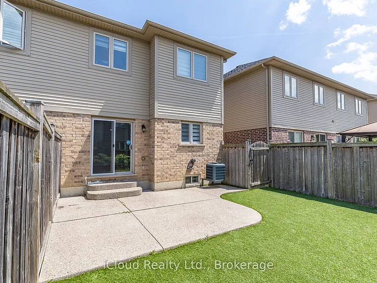 113 Echovalley Dr — Photo 46
