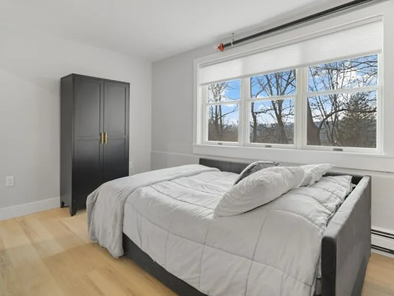504 Stewart Ave — Photo 21