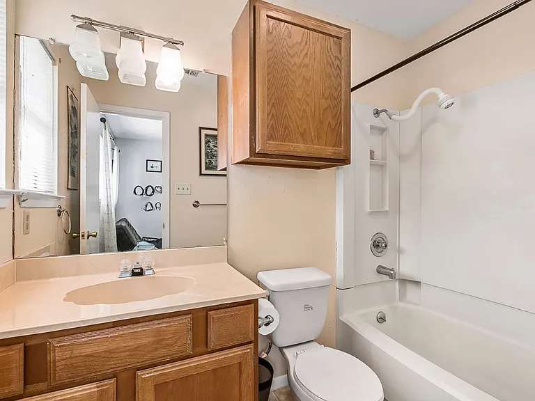 6029 Old Fredericksburg Road — Photo 14
