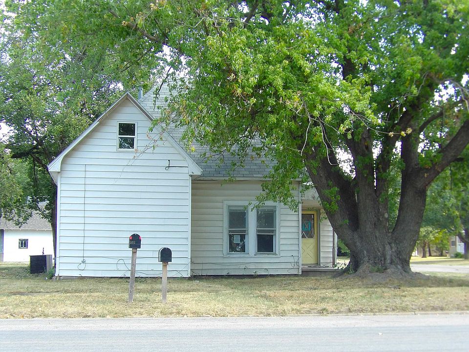 1st image of 501 N Main St