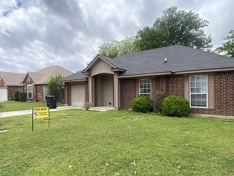2707 Starling Dr — Photo 2