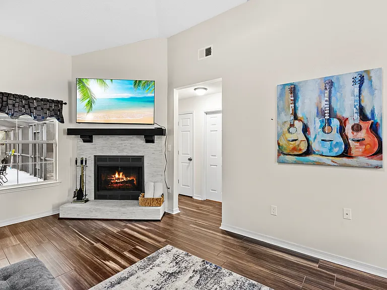 8551 Wilburn Cv — Photo 7