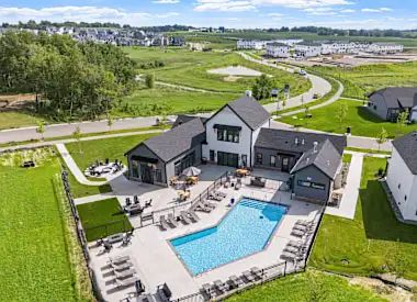 4th image of 10503 Robinwood Rd