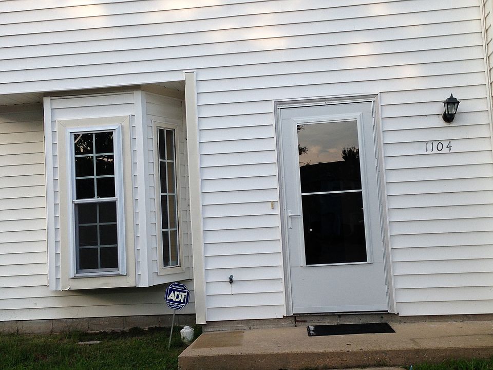 1st image of 1104 Woodenshoe Ct