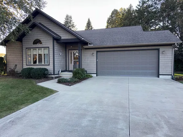 116 Orchard Ct, Galion, OH 44833