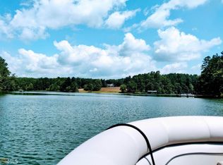 2975 The Lake Rd, Gainesville, GA 30501