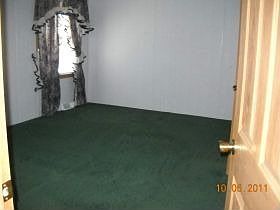 5th image of 4076 W North River Dr