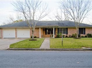 1901 S Chappell Hill St, Brenham, TX 77833