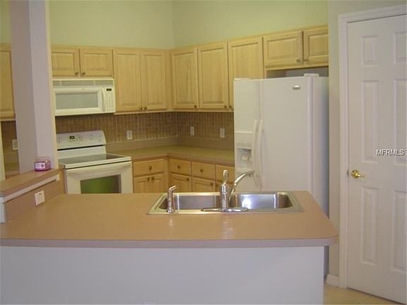 4th image of 3460 Home Town Ln