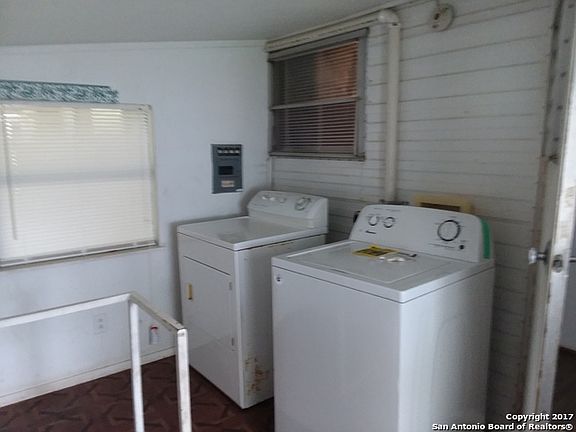 5th image of 8449 Northmont Dr