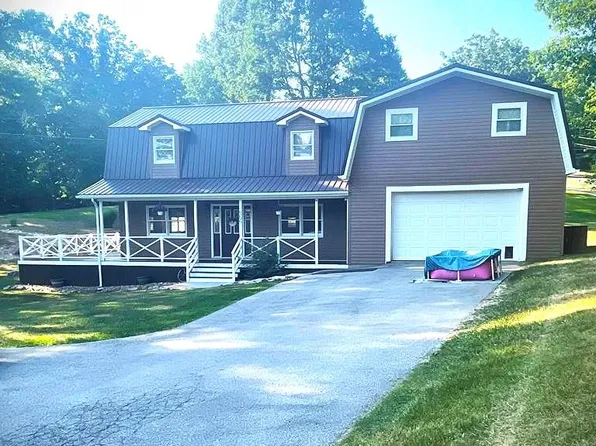 256 Chestnut Dr, Princeton, WV 24739