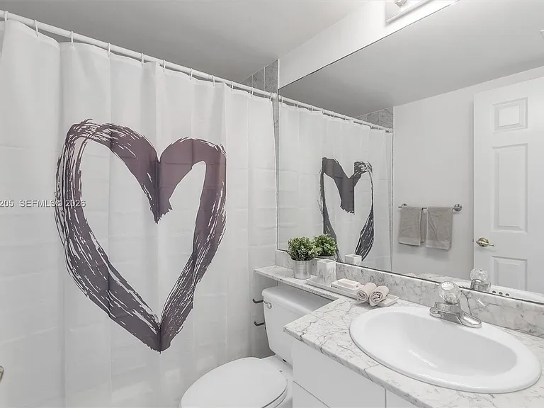 800 Claughton Island Dr #1204 — Photo 14