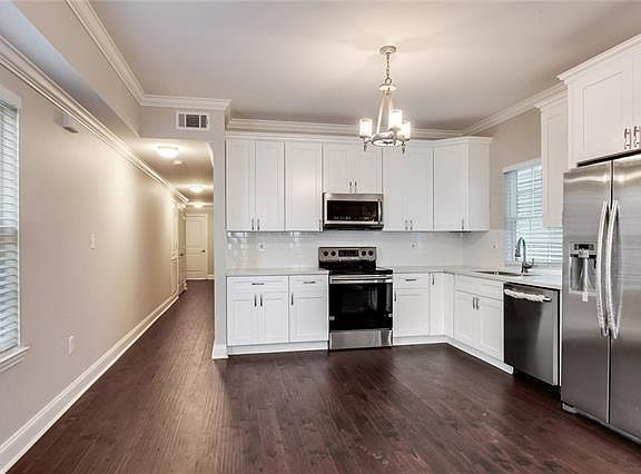 5th image of 2334 Iberville St