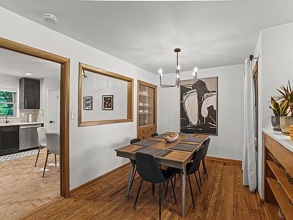 4th image of 124 Genesee St