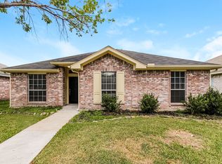 2009 Creek Royal Dr, Mesquite, TX 75181