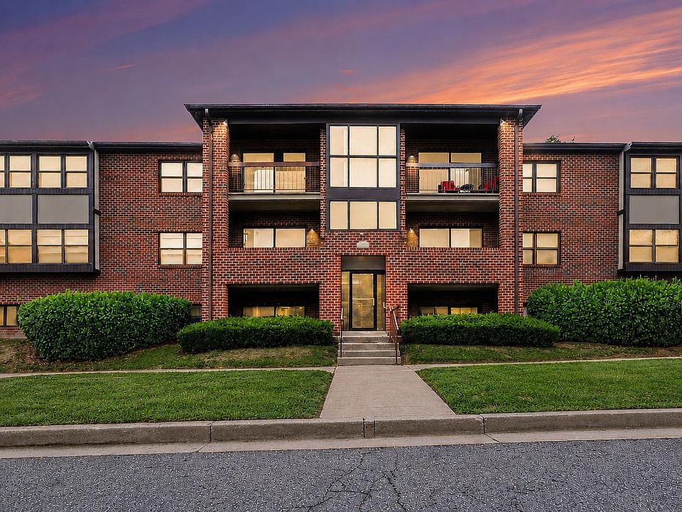 1st image of 8 Juliet Ln APT 101