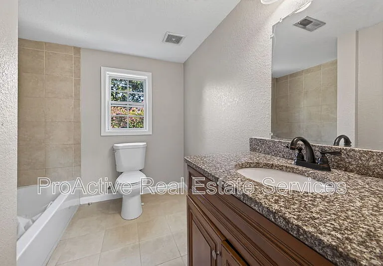 1065 Lindenwood Ave — Photo 18
