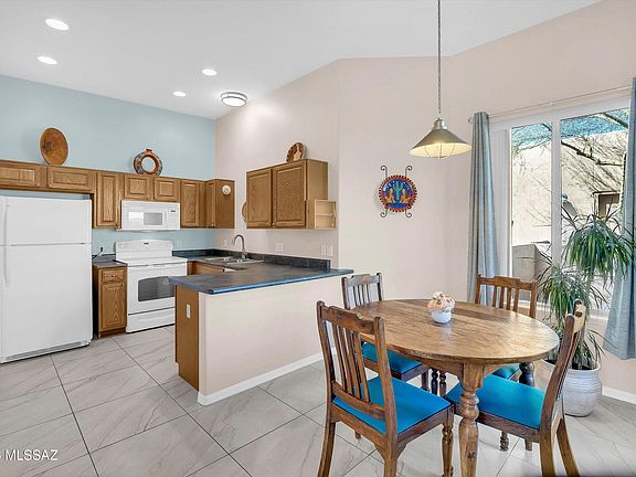 5th image of 7537 S Carver Ln
