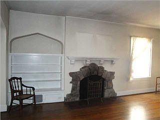 2nd image of 1308 Shady Cir