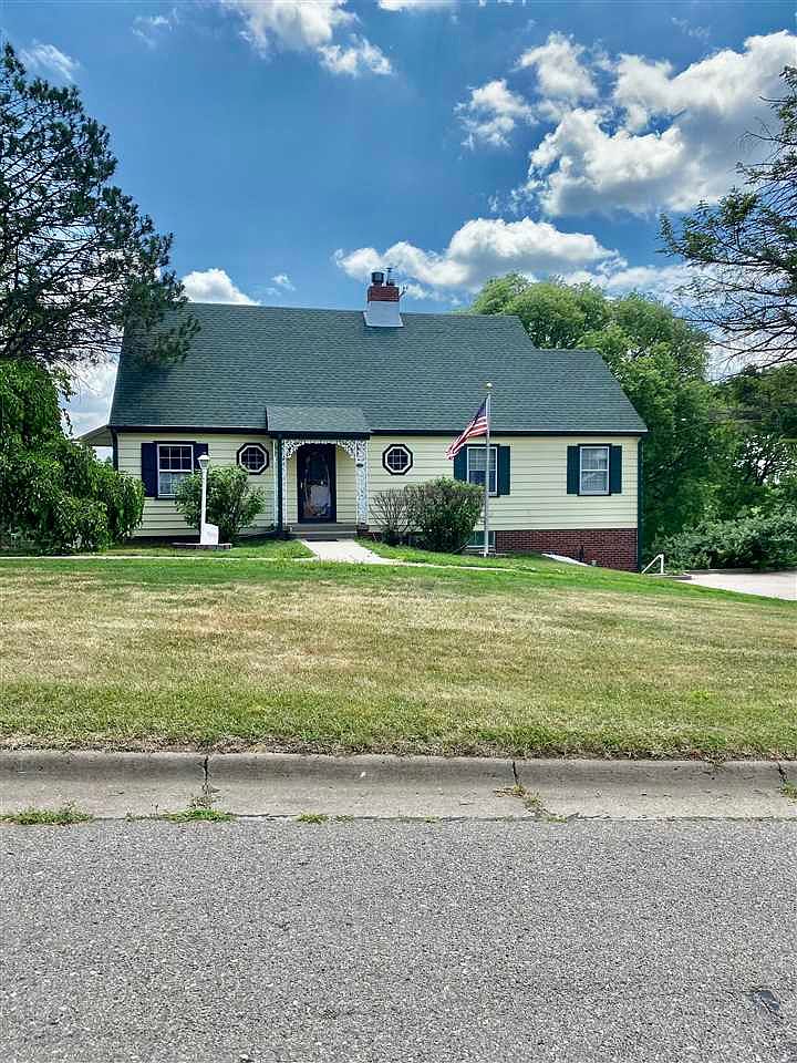 720 10th St, Wisner, NE 68791 Zillow