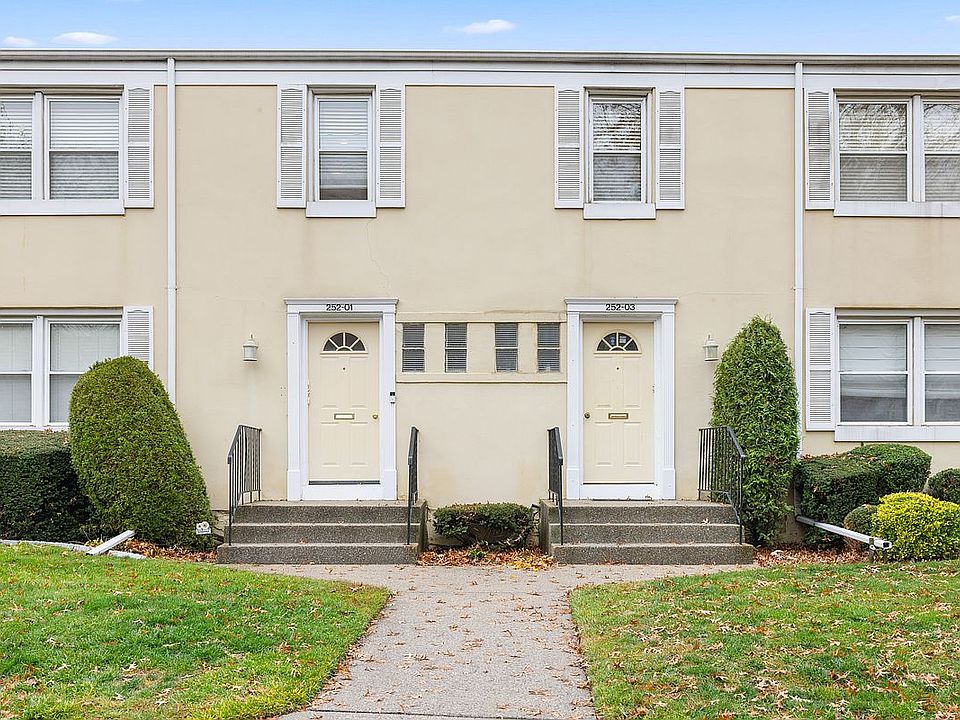 1st image of 252-01 72nd Ave #L