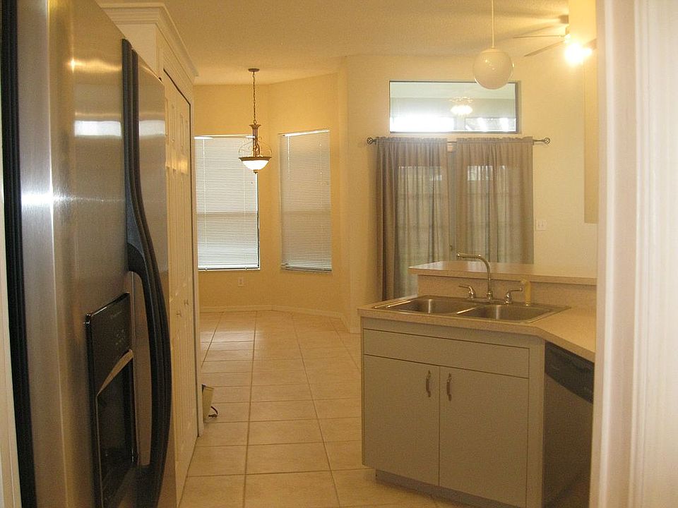 1st image of 7207 Hammock Lakes Dr