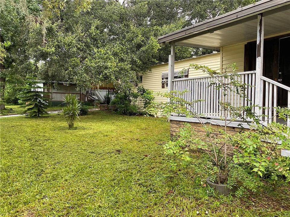 1st image of 17325 Palm Dr