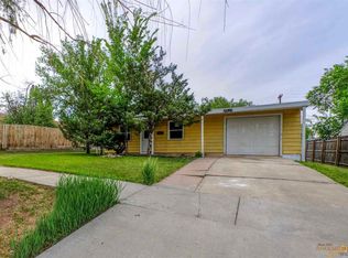 2012 Birch Ave, Rapid City, SD 57701