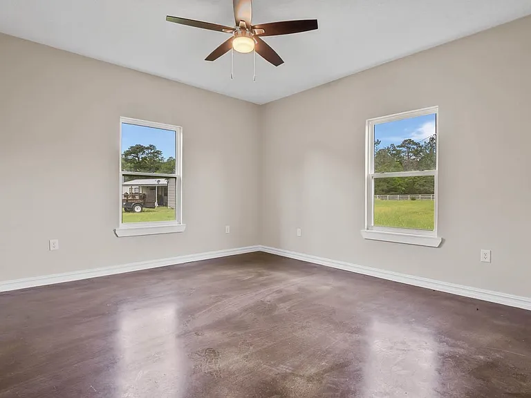 405 County Road 62 — Photo 14