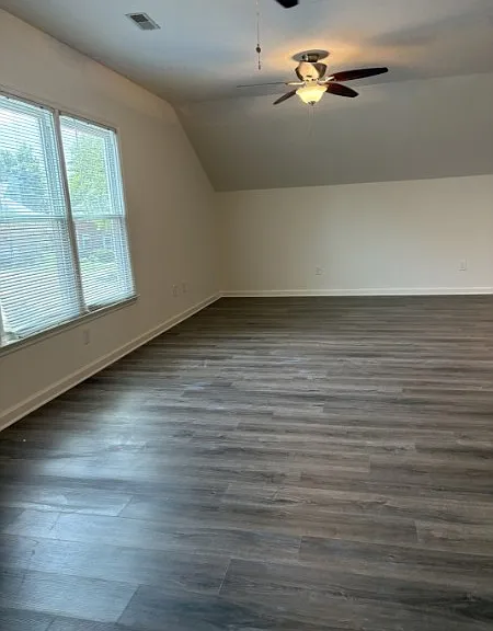 614 Caselton Ct — Photo 8