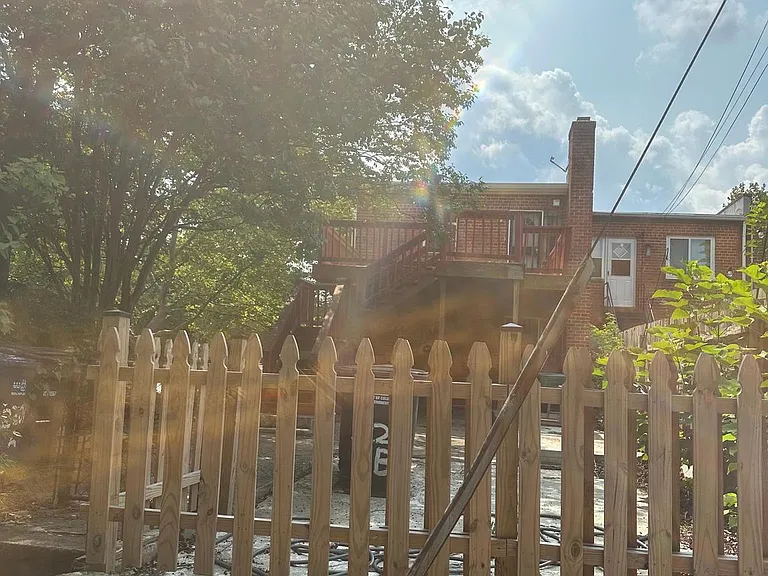 2201 14th St NE — Photo 16
