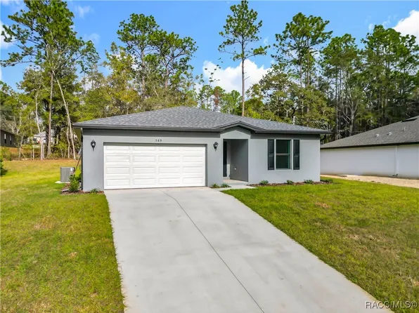 589 W Duquet Pl, Citrus Springs, FL 34434