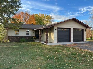 1718 125th St, New Richmond, WI 54017