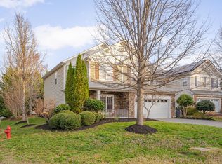 2103 Woodsdale Dr, Durham, NC 27703